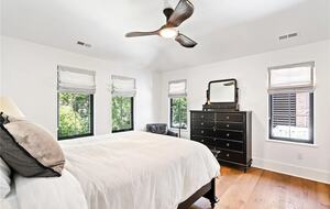 Large Denver Luxe - Denver, Colorado