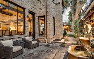 Large Denver Luxe - Denver, Colorado