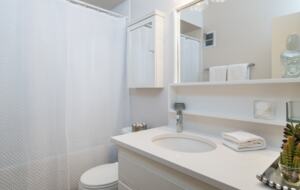 Sun Valley - Ten Minute Stroll To Village Square Shops & Restaurants - Sun Valley, Idaho