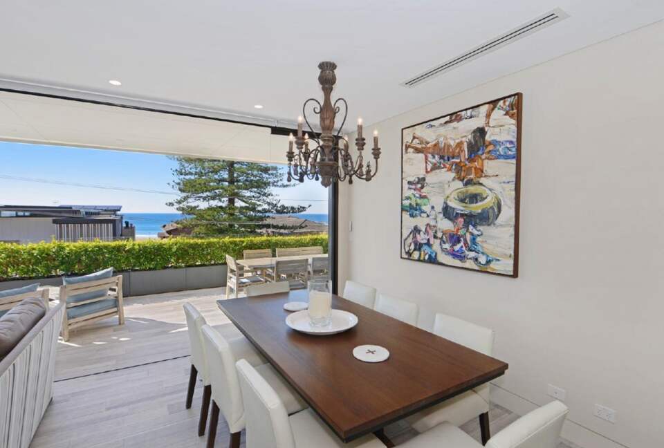 Luxurious Ocean View Apartment Steps from Avoca Beach - Avoca Beach, Australia