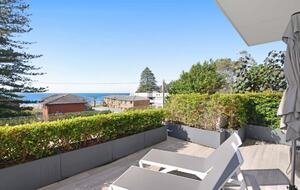 Luxurious Ocean View Apartment Steps from Avoca Beach - Avoca Beach, Australia
