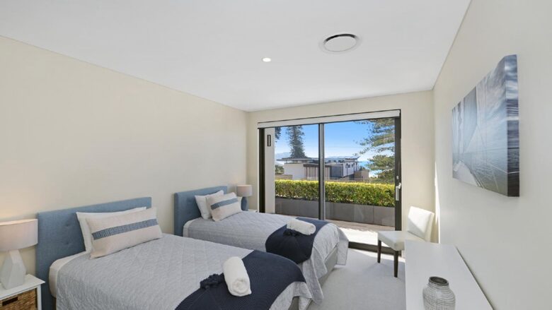 Luxurious Ocean View Apartment Steps from Avoca Beach - Avoca Beach, Australia