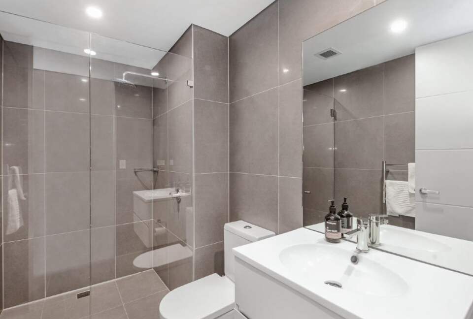 Luxurious Ocean View Apartment Steps from Avoca Beach - Avoca Beach, Australia