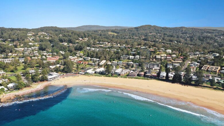 Luxurious Ocean View Apartment Steps from Avoca Beach - Avoca Beach, Australia