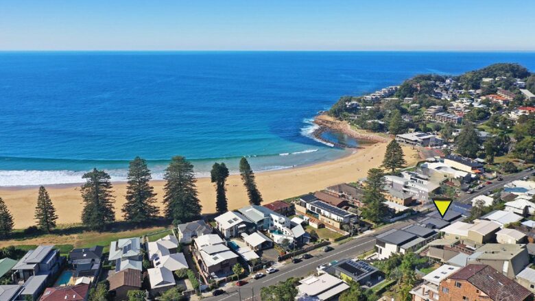 Luxurious Ocean View Apartment Steps from Avoca Beach - Avoca Beach, Australia