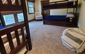 Private Michigan Wooded Getaway - Mears, Michigan