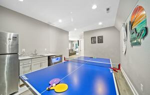 Gameroom - Lower Level