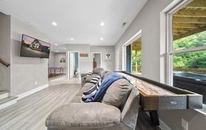 Lower Level Sitting Area w/ Gameroom