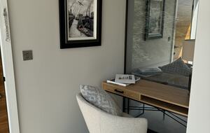 The Penthouse - Canford Cliffs, Poole, United Kingdom