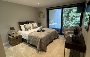 The Penthouse - Canford Cliffs, Poole, United Kingdom