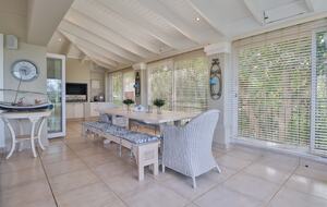 Enclosed Braai (BBQ) Seating Area