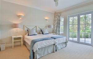 Bedroom 4 (Twin) - Pool Level