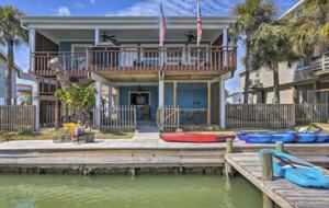 Coastal Haven: Relaxation and Adventure in Jamaica Beach - Jamaica Beach, Texas