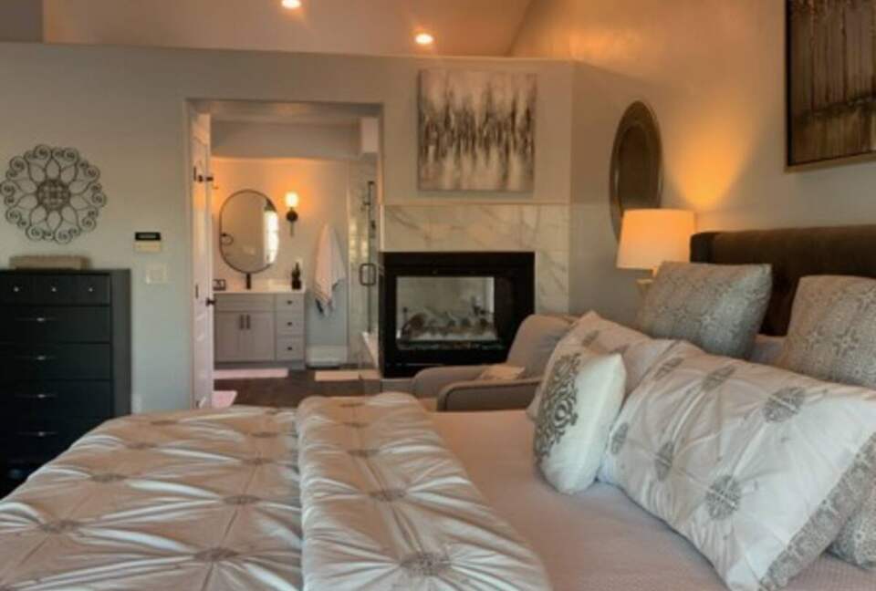 Modern Delta Retreat with Bar, Deck, and Private Dock Access - Discovery Bay, California