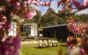 Picturesque Snowy Mountains Retreat - Yaouk, Australia
