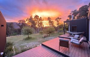 Picturesque Snowy Mountains Retreat - Yaouk, Australia