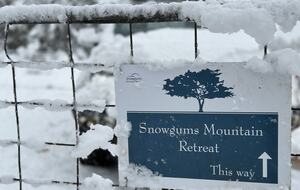 Picturesque Snowy Mountains Retreat - Yaouk, Australia