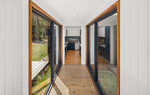 Picturesque Snowy Mountains Retreat - Yaouk, Australia