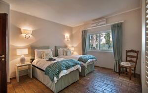 Villa Quinta Das Salinas - Quinta do Lago, Portugal