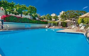 Azure Dream: Coastal Retreat Steps from the Beach - Solana Beach, California