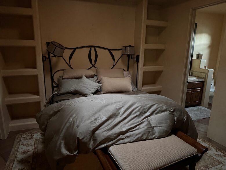 Desert Mountain Arrowhead House - Scottsdale, Arizona