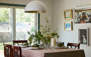 Interior Design Lovers Retreat Near the Ocean - Bellport, New York