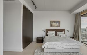 Haut | 13th Floor Skyview - Amsterdam, Netherlands