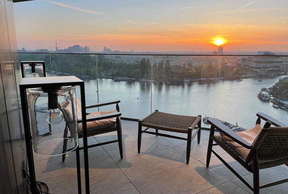 Haut | 13th Floor Skyview - Amsterdam, Netherlands