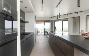 Haut | 13th Floor Skyview - Amsterdam, Netherlands