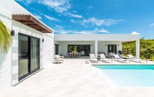 Grace Bay Escape | A Refined Island Retreat - Providenciales, Turks and Caicos Islands