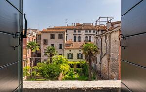 Timeless Venetian Retreat in a 15th century Palace - Venice, Italy