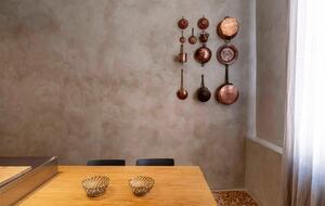 Timeless Venetian Retreat in a 15th century Palace - Venice, Italy