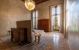 Timeless Venetian Retreat in a 15th century Palace - Venice, Italy