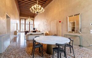 Timeless Venetian Retreat in a 15th century Palace - Venice, Italy