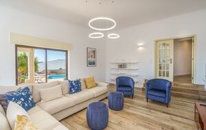 Stylish 5-Bedroom Algarve Retreat with Pool - Lagos, Portugal