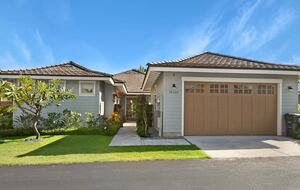 Modern Golf Front Retreat with Private Pool & Spa - Kailua Kona, Hawaii