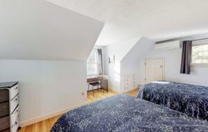 New England Hideaway | Bike Path, Beaches & Hiking Sanctuary - North Falmouth, Massachusetts