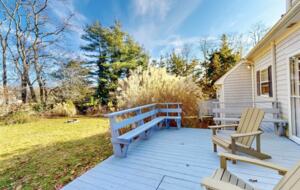 New England Hideaway | Bike Path, Beaches & Hiking Sanctuary - North Falmouth, Massachusetts