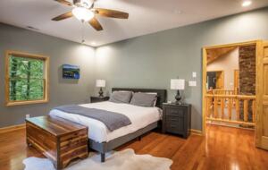 Log Cabin Luxury in the Woods - Fayetteville, West Virginia