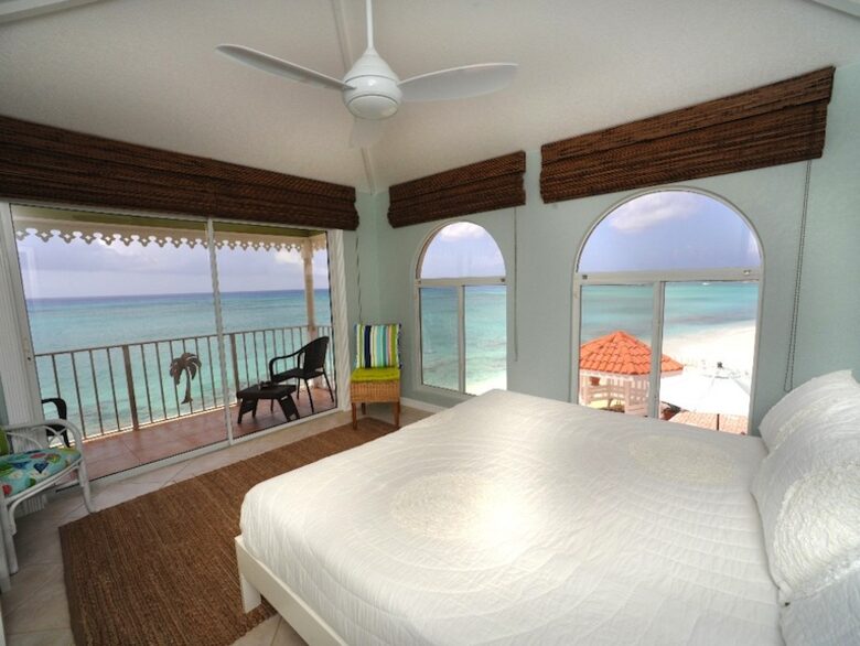 Boggy Sand Villa - West Bay, Cayman Islands