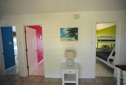 Boggy Sand Villa - West Bay, Cayman Islands