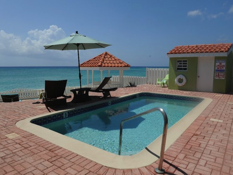 Boggy Sand Villa - West Bay, Cayman Islands