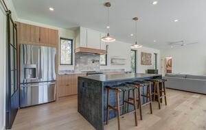 Mountain Views near Shenandoah NP, Charlottesville, Vineyards & Blue Ridge Parkway - Afton, Virginia