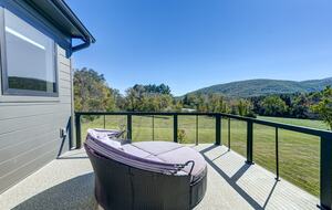 Mountain Views near Shenandoah NP, Charlottesville, Vineyards & Blue Ridge Parkway - Afton, Virginia