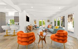 Atomic Hideaway: Iconic Mid-Century Retreat - Palm Springs, California