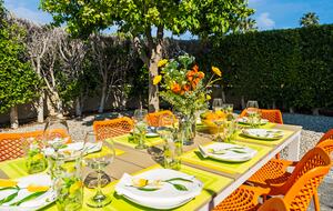 Atomic Hideaway: Iconic Mid-Century Retreat - Palm Springs, California