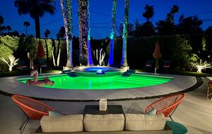 Atomic Hideaway: Iconic Mid-Century Retreat - Palm Springs, California