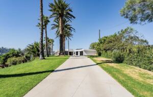 Monarch Modern | Hollywood Hills Hideaway - Los Angeles, California