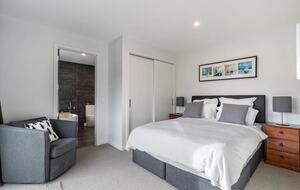 Architectural Luxury in Jack's Point, NZ - Queenstown, New Zealand