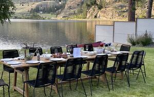 Lakeside Escape in Wine Country and Winter Wonderland - Oliver, Canada